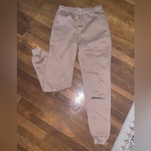 ESSENTIALS FEAR OF GOD beige tan sweats sweatpants joggers unisex S/M